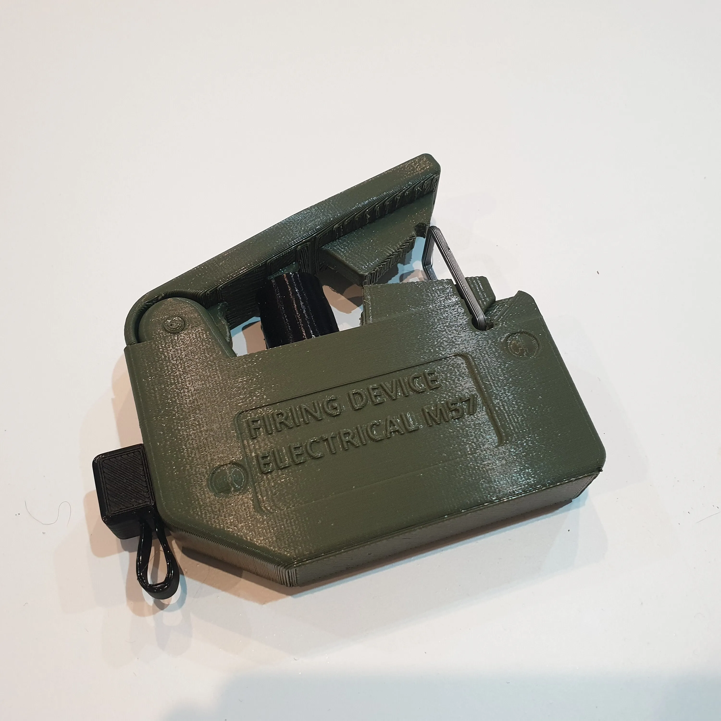 M57 Firing device AKA the Clacker